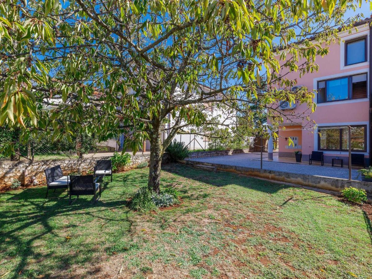 אומאג Apartment Bruno-1 By Interhome מראה חיצוני תמונה