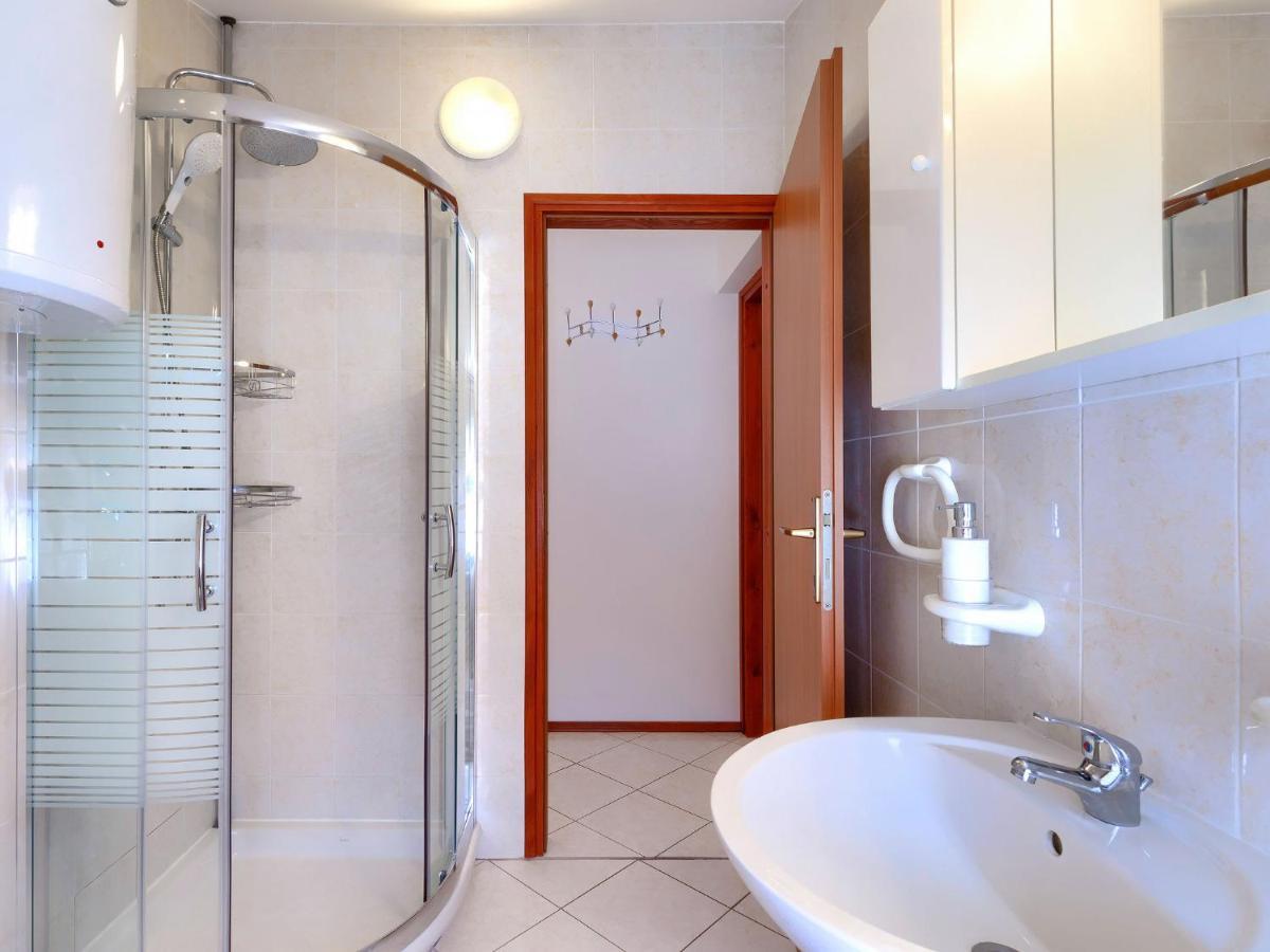 אומאג Apartment Bruno-1 By Interhome מראה חיצוני תמונה