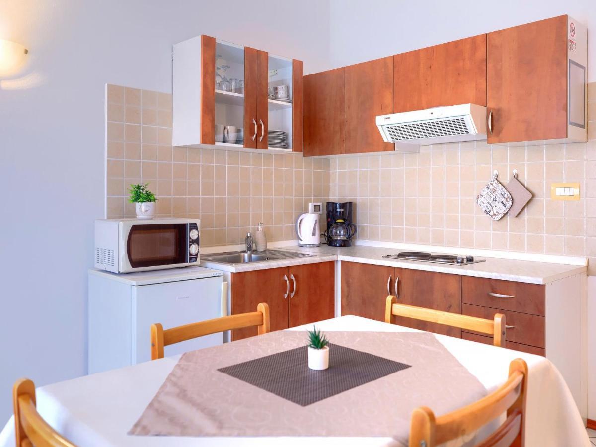 אומאג Apartment Bruno-1 By Interhome מראה חיצוני תמונה