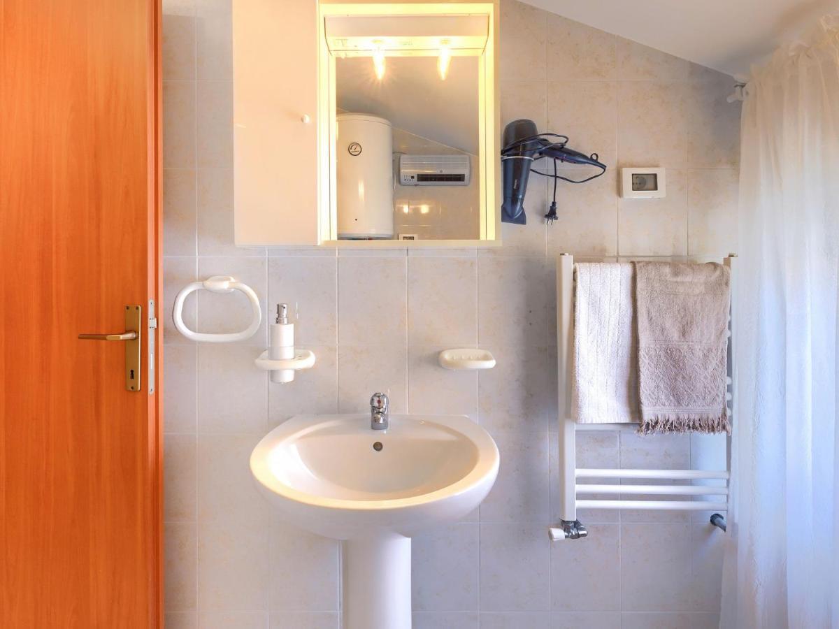 אומאג Apartment Bruno-1 By Interhome מראה חיצוני תמונה